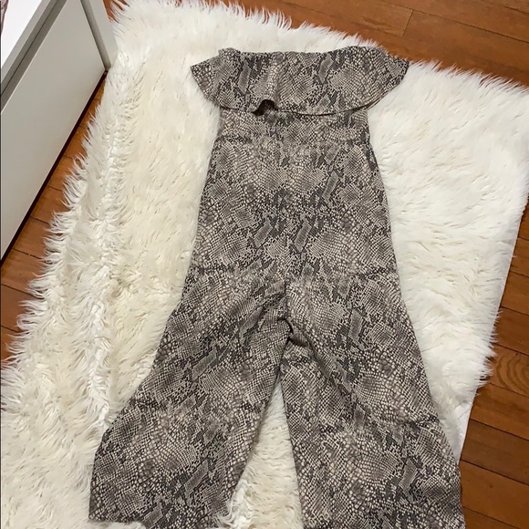 Babaton x Artizia flutter snake print jumpsuit 00 - Picture 2 of 6